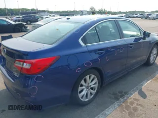 2015 Subaru Legacy Premium с VIN 4S3BNAF62F3033004, выставлен на аукционе IAAI как лот 42475093 с пробегом 67 588 миль миль и . История ставок и продаж доступна на DreamBid. Изображение 18.