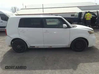 2008 Scion xB with VIN JTLKE50E381052011, listed as a IAAI auction lot 41800997 with 0 mi miles. Bid and sale history available at carsss.com. Image 13.