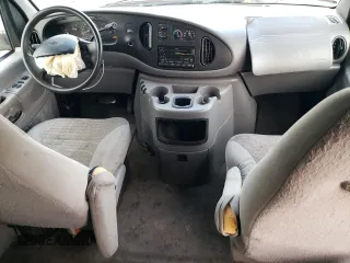 2002 Ford Econoline Passenger XL with VIN 1FBSS31L12HA34583, listed as a Copart auction lot 86967804 with 205,413 mi miles and Salvage title. Bid and sale history available at DreamBid. Image 8.