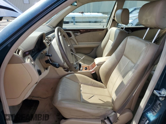 1999 Mercedes-Benz E 320 with VIN WDBJF65H6XA817514, listed as a Copart auction lot 70984214 with Not Provided miles and Non Repairable. Bid and sale history available at DreamBid. Image 7.