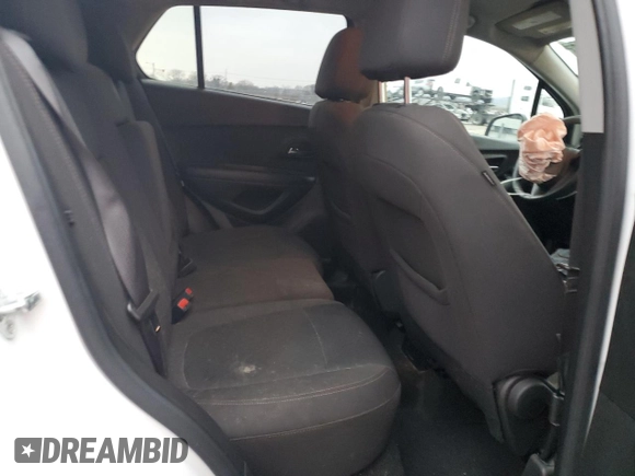 2022 Chevrolet Trax LS with VIN KL7CJNSM3NB549594, listed as a Copart auction lot 44901205 with 78,091 mi miles and Clean Title. Bid and sale history available at carsss.com. Image 11.