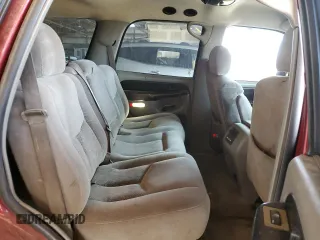 2002 Chevrolet Tahoe LS with VIN 1GNEC13Z52R210208, listed as a Copart auction lot 58046834 with 228,365 mi miles and Clean Title. Bid and sale history available at carsss.com. Image 11.