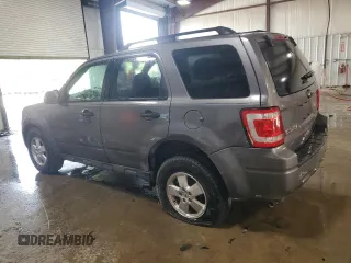 2012 Ford Escape XLT z VIN 1FMCU9DG8CKA93402, wystawiony jako Copart lot #62266845 z przebiegiem 196 779 mil mil oraz Szkoda całkowita • Salvage title. Historia ofert i sprzedaży dostępna na DreamBid. Obrazek 2.