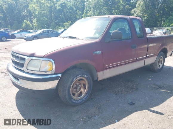 1998 Ford F-150 z VIN 1FTZX1723WNA62178, wystawiony jako IAAI lot #42501577 z przebiegiem 143 086 mil mil oraz . Historia ofert i sprzedaży dostępna na DreamBid. Obrazek 2.