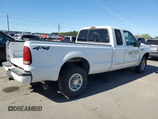 2003 Ford Super Duty F-250 XL with VIN 1FTNX21S93ED85966, listed as a Copart auction lot 71485154 with 114,837 mi miles and Salvage Title. Bid and sale history available at carsss.com. Image 3.