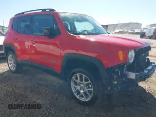 2022 Jeep Renegade Latitude with VIN ZACNJDB15NPN86015, listed as a IAAI auction lot 42024444 with 55,122 mi miles and . Bid and sale history available at DreamBid. Image 1.