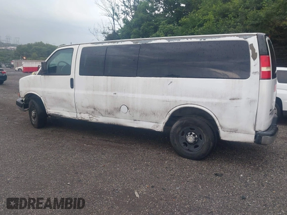2011 Chevrolet Express Passenger 1LT with VIN 1GAZG1FG3B1143835, listed as a IAAI auction lot 42649421 with 162,129 mi miles and . Bid and sale history available at DreamBid. Image 3.