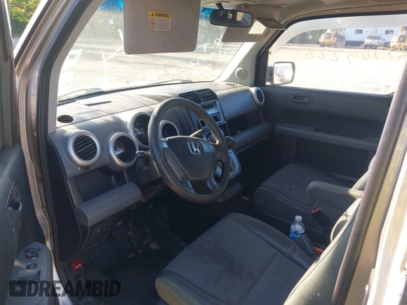 2004 Honda Element EX with VIN 5J6YH286X4L006175, listed as a IAAI auction lot 42316315 with Not provided miles and . Bid and sale history available at DreamBid. Image 5.