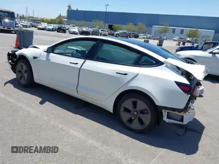 2023 Tesla Model 3 с VIN 5YJ3E1EAXPF568984, выставлен на аукционе IAAI как лот 42346535 с пробегом 32 242 миль миль и . История ставок и продаж доступна на DreamBid. Изображение 3.