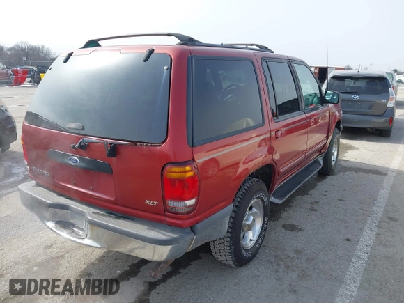 1998 Ford Explorer XL z VIN 1FMZU34E2WZB30557, wystawiony jako IAAI lot #41597870 z przebiegiem 164 778 mil mil oraz . Historia ofert i sprzedaży dostępna na DreamBid. Obrazek 4.