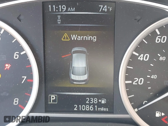 2018 Nissan Sentra S with VIN 3N1AB7AP6JY232812, listed as a IAAI auction lot 42088733 with 210,861 mi miles and . Bid and sale history available at DreamBid. Image 7.