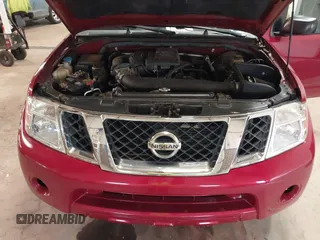 2011 Nissan Pathfinder Silver z VIN 5N1AR1NB1BC623599, wystawiony jako IAAI lot #41415680 z przebiegiem Nie podano mil oraz . Historia ofert i sprzedaży dostępna na DreamBid. Obrazek 10.