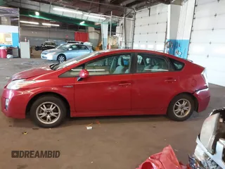2011 Toyota Prius I with VIN JTDKN3DU7B1453991, listed as a IAAI auction lot 41640443 with 352,481 mi miles. Bid and sale history available at carsss.com. Image 14.