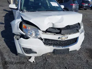 2015 Chevrolet Equinox LT with VIN 2GNALBEK9F6301648, listed as a IAAI auction lot 41205404 with 117,490 mi miles. Bid and sale history available at carsss.com. Image 6.