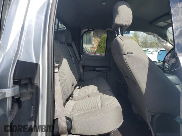 2016 Ford F-150 XLT with VIN 1FTFX1EFXGFC53214, listed as a Copart auction lot 50858675 with 214,257 mi miles and Clean Title. Bid and sale history available at carsss.com. Image 10.