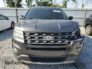 2017 Ford Explorer XLT с VIN 1FM5K7D85HGD79200, выставлен на аукционе Copart как лот 57557635 с пробегом 110 832 миль миль и Списание • Salvage title. История ставок и продаж доступна на DreamBid. Изображение 5.