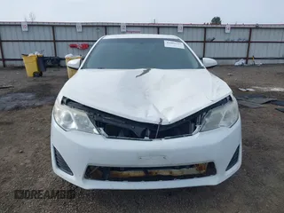 2013 Toyota Camry L with VIN 4T1BF1FK6DU269362, listed as a IAAI auction lot 42004165 with 184,876 mi miles. Bid and sale history available at carsss.com. Image 13.