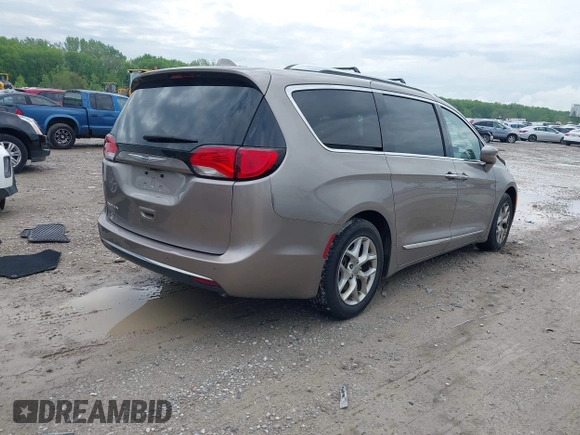 2018 Chrysler Pacifica Touring L Plus z VIN 2C4RC1EG8JR293843, wystawiony jako IAAI lot #42193451 z przebiegiem 115 588 mil mil oraz . Historia ofert i sprzedaży dostępna na DreamBid. Obrazek 4.