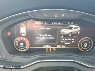 2019 Audi SQ5 Prestige with VIN WA1C4AFY8K2041823, listed as a Copart auction lot 72971184 with 42,281 mi miles and Salvage Title. Bid and sale history available at carsss.com. Image 9.