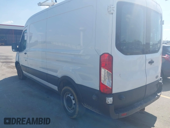 2015 Ford Transit Cargo z VIN 1FTNR2CG1FKB04641, wystawiony jako IAAI lot #42642710 z przebiegiem 136 892 mil mil oraz . Historia ofert i sprzedaży dostępna na DreamBid. Obrazek 3.