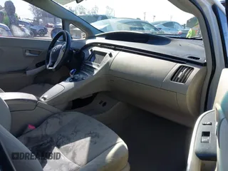 2011 Toyota Prius I with VIN JTDKN3DU3B0318495, listed as a IAAI auction lot 41945115 with 240,553 mi miles and . Bid and sale history available at DreamBid. Image 5.