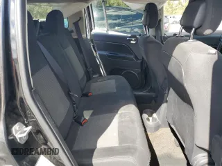 2017 Jeep Patriot Latitude with VIN 1C4NJPFB2HD183118, listed as a Copart auction lot 45502185 with 111,172 mi miles and Salvage Title. Bid and sale history available at DreamBid. Image 11.