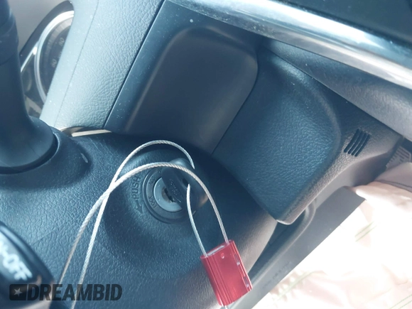 2015 Toyota Camry XLE z VIN 4T1BF1FK1FU028652, wystawiony jako IAAI lot #41639768 z przebiegiem Nie podano mil oraz . Historia ofert i sprzedaży dostępna na DreamBid. Obrazek 11.