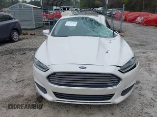 2014 Ford Fusion SE with VIN 3FA6P0HD4ER326782, listed as a IAAI auction lot 41945145 with 174,932 mi miles. Bid and sale history available at carsss.com. Image 12.