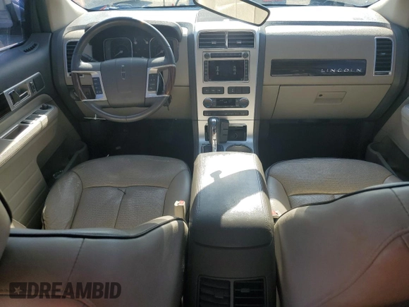 2010 Lincoln MKX with VIN 2LMDJ8JC2ABJ25880, listed as a Copart auction lot 46810725 with 109,792 mi miles and Salvage Title. Bid and sale history available at carsss.com. Image 8.