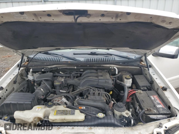 2010 Mercury Mountaineer Premier with VIN 4M2EN4JE6AUJ01346, listed as a Copart auction lot 70575794 with 166,024 mi miles and Salvage Title. Bid and sale history available at carsss.com. Image 12.