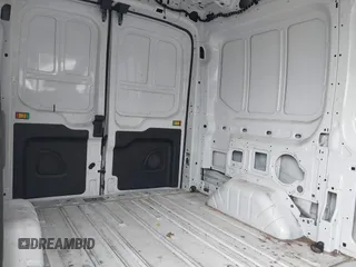2023 Ford Transit Cargo с VIN 1FTBR1C84PKA95943, выставлен на аукционе IAAI как лот 42608287 с пробегом 32 639 миль миль и . История ставок и продаж доступна на DreamBid. Изображение 8.