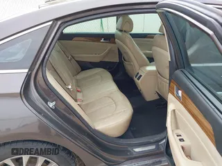 2015 Hyundai Sonata Limited with VIN 5NPE34AF4FH037765, listed as a IAAI auction lot 41887280 with 235,024 mi miles and . Bid and sale history available at carsss.com. Image 8.