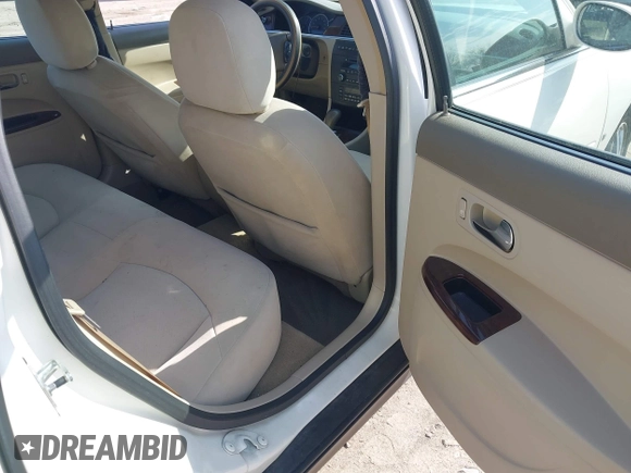 2007 Buick LaCrosse CX with VIN 2G4WC582271243548, listed as a IAAI auction lot 42091174 with Not Provided miles and . Bid and sale history available at DreamBid. Image 8.