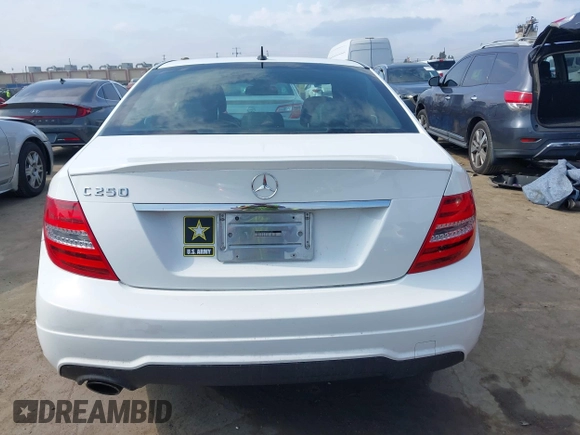 2014 Mercedes-Benz C 250 Sport with VIN WDDGF4HB5EG245388, listed as a IAAI auction lot 42407602 with 96,415 mi miles and . Bid and sale history available at DreamBid. Image 17.