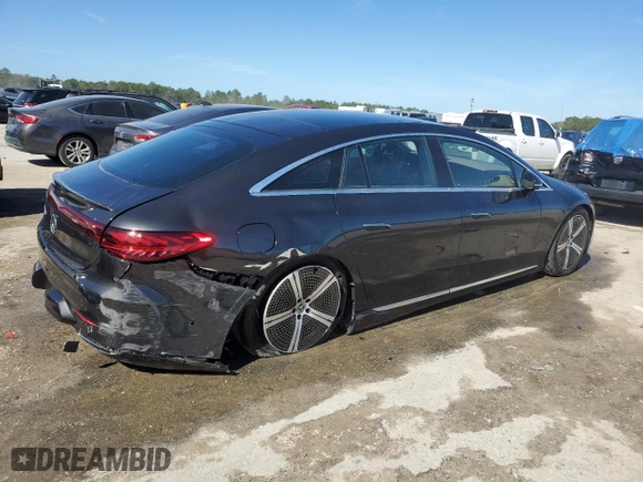 2023 Mercedes-Benz EQS with VIN W1KCG2DBXPA033002, listed as a Copart auction lot 42047594 with 8,826 mi miles. Bid and sale history available at carsss.com. Image 3.