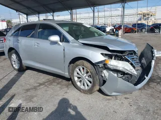 2011 Toyota Venza with VIN 4T3ZA3BB8BU043147, listed as a IAAI auction lot 41563085 with Not Provided miles and . Bid and sale history available at carsss.com. Image 1.