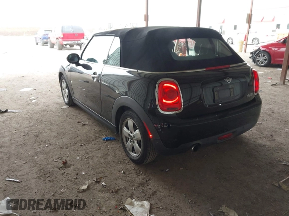2019 MINI Convertible Cooper с VIN WMWWG5C5XK3H08526, выставлен на аукционе IAAI как лот 41623619 с пробегом 53 474 миль миль и . История ставок и продаж доступна на DreamBid. Изображение 3.