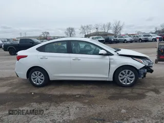 2022 Hyundai Accent SE with VIN 3KPC24A61NE184994, listed as a IAAI auction lot 41952958 with 18,851 mi miles and . Bid and sale history available at carsss.com. Image 13.
