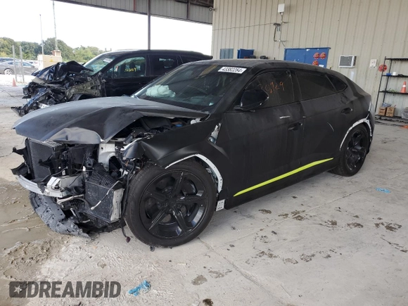 2021 Lamborghini Urus z VIN ZPBUA1ZL8MLA13299, wystawiony jako Copart lot #43382284 z przebiegiem 20 929 mil mil oraz Szkoda całkowita • Salvage title. Historia ofert i sprzedaży dostępna na DreamBid. Obrazek 1.