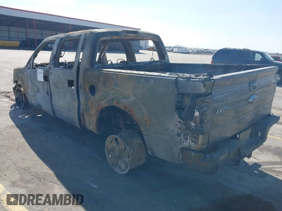 2012 Ford F-150 XL with VIN 1FTFW1EF8CKE06208, listed as a IAAI auction lot 41729576 with 195,000 mi miles. Bid and sale history available at carsss.com. Image 3.