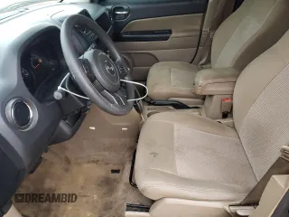 2017 Jeep Patriot Sport z VIN 1C4NJPBB9HD132138, wystawiony jako Copart lot #44538625 z przebiegiem 152 714 mil mil oraz Szkoda całkowita • Salvage title. Historia ofert i sprzedaży dostępna na DreamBid. Obrazek 7.