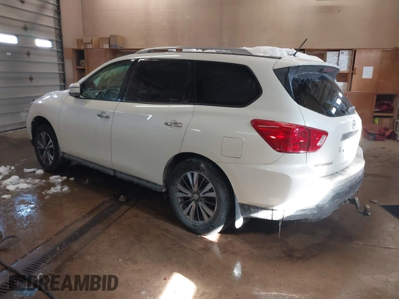 2017 Nissan Pathfinder SV with VIN 5N1DR2MM9HC900787, listed as a IAAI auction lot 41621526 with 126,320 mi miles. Bid and sale history available at carsss.com. Image 3.