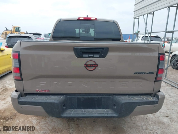 2024 Nissan Frontier PRO-4X with VIN 1N6ED1EK2RN670706, listed as a IAAI auction lot 41711898 with 13,386 mi miles. Bid and sale history available at carsss.com. Image 16.