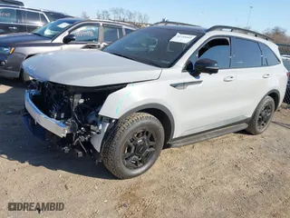 2024 Kia Sorento X-Line SX Prestige with VIN 5XYRKDJF2RG303218, listed as a IAAI auction lot 41739545 with 1 mi miles. Bid and sale history available at carsss.com. Image 2.