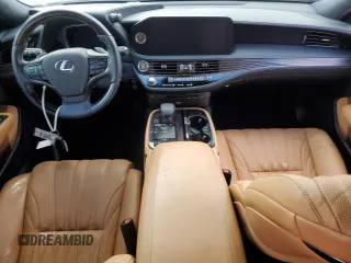 2022 Lexus LS with VIN JTHD51FF5N5016577, listed as a Copart auction lot 73832984 with 13,511 mi miles and Non Repairable. Bid and sale history available at carsss.com. Image 8.