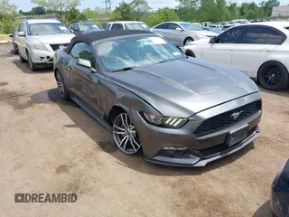 2017 Ford Mustang EcoBoost Premium с VIN 1FATP8UH4H5293879, выставлен на аукционе IAAI как лот 42717470 с пробегом 101 070 миль миль и . История ставок и продаж доступна на DreamBid. Изображение 1.