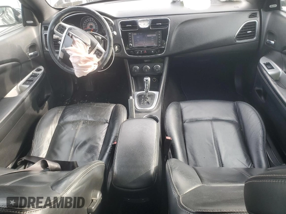 2011 Chrysler 200 Limited with VIN 1C3BC7EG9BN611637, listed as a Copart auction lot 86855294 with 89,844 mi miles and Salvage Title. Bid and sale history available at DreamBid. Image 8.