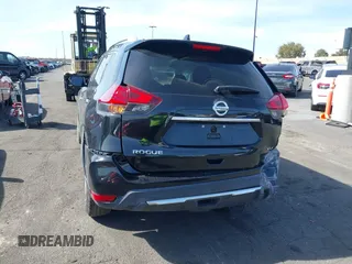 2017 Nissan Rogue SL z VIN 5N1AT2MT3HC730549, wystawiony jako IAAI lot #41614993 z przebiegiem 108 280 mil mil oraz . Historia ofert i sprzedaży dostępna na DreamBid. Obrazek 16.
