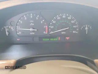 2002 Jaguar S-Type V6 z VIN SAJDA01N92FM22309, wystawiony jako Copart lot #56733435 z przebiegiem 33 224 mil mil oraz Tytuł czysty. Historia ofert i sprzedaży dostępna na DreamBid. Obrazek 9.