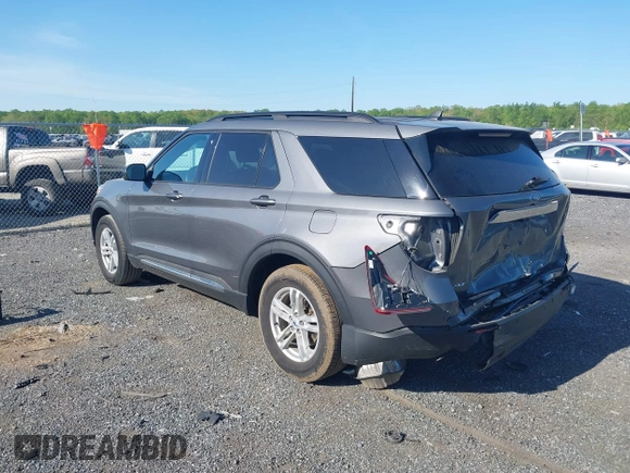 2022 Ford Explorer XLT с VIN 1FMSK7DH7NGB67316, выставлен на аукционе IAAI как лот 42144069 с пробегом 59 642 миль миль и . История ставок и продаж доступна на DreamBid. Изображение 3.